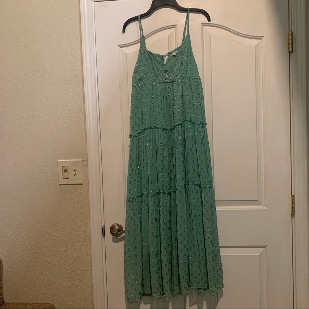 Women’s En Crėme Tiered Maxi Dress